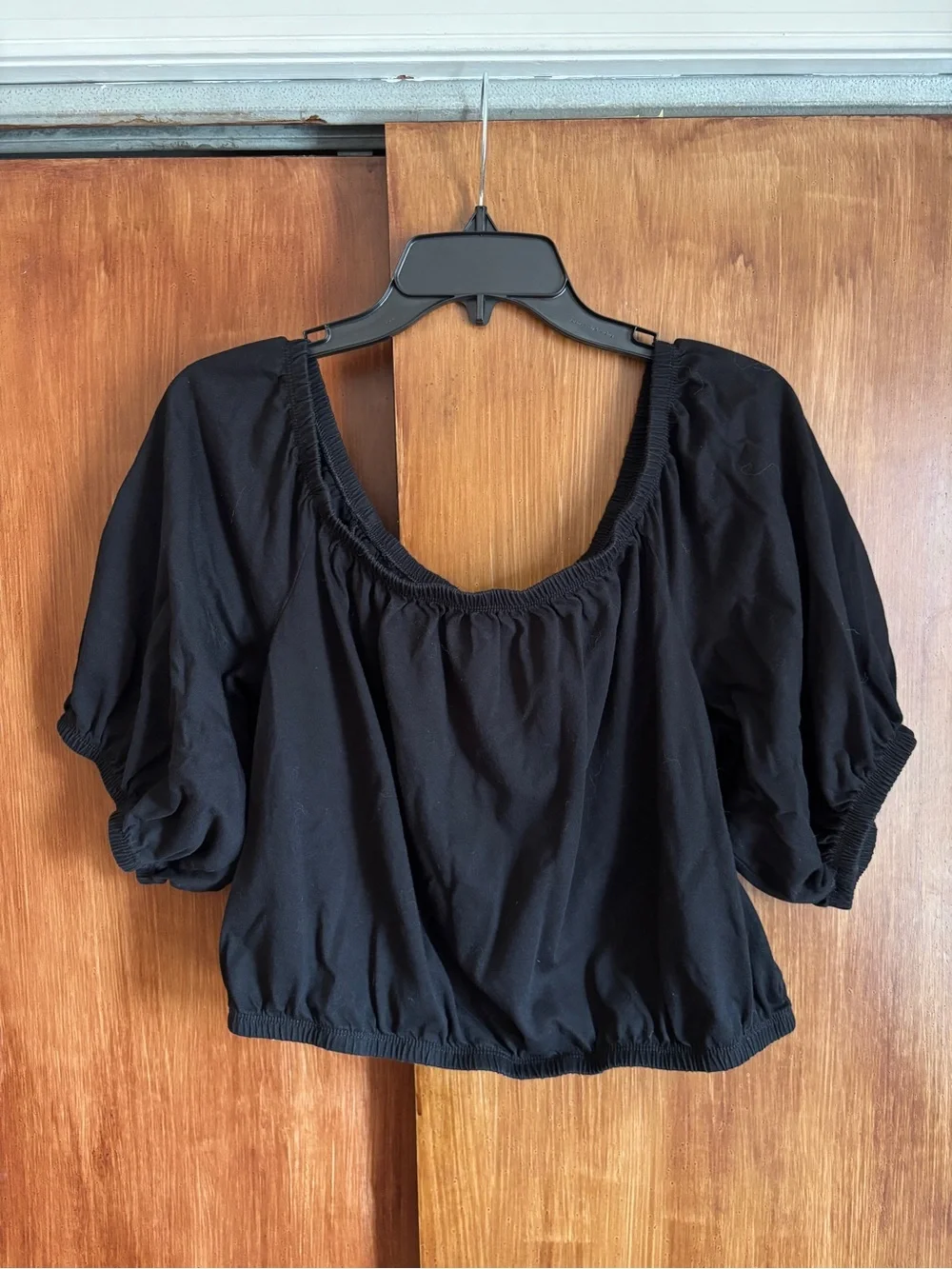 Old Navy black off